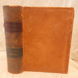 1914 Edition Volume 207 of The Federal Reporter Book